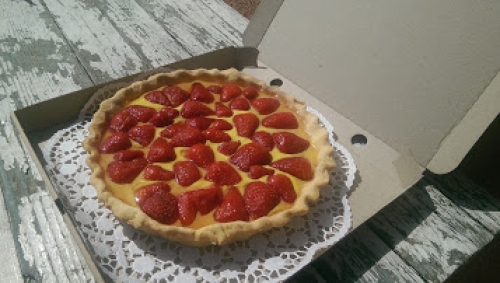 Tarta cu crema de vanilie si capsune, 1.2 kg